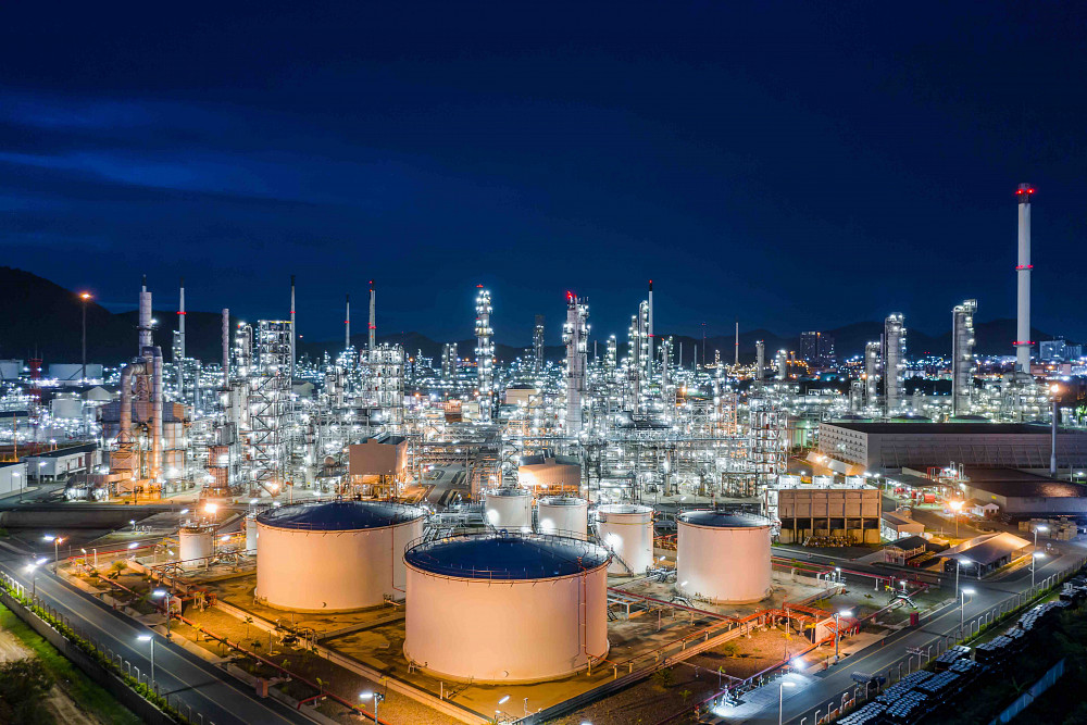 Regasifier, Bonaccini appointed government commissioner
